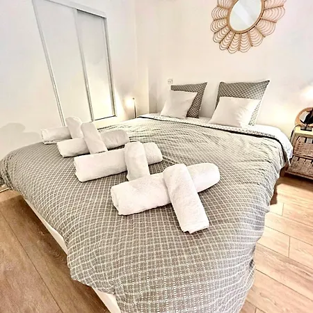 Duplex Cosy - Hyper Centre - Proche Et Promenade 아파트 *